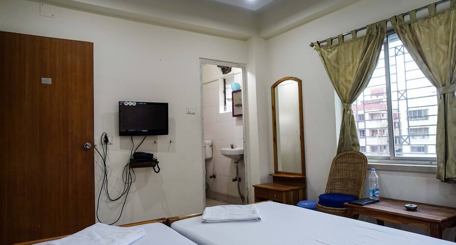 City Inn Guest House, Kolkata 5